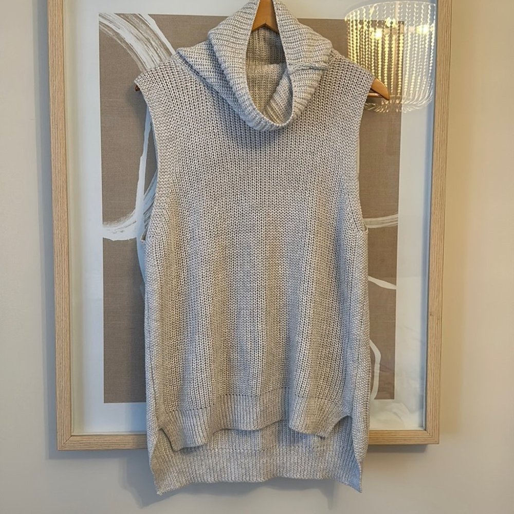 PARLEZ sleeveless knit turtleneck